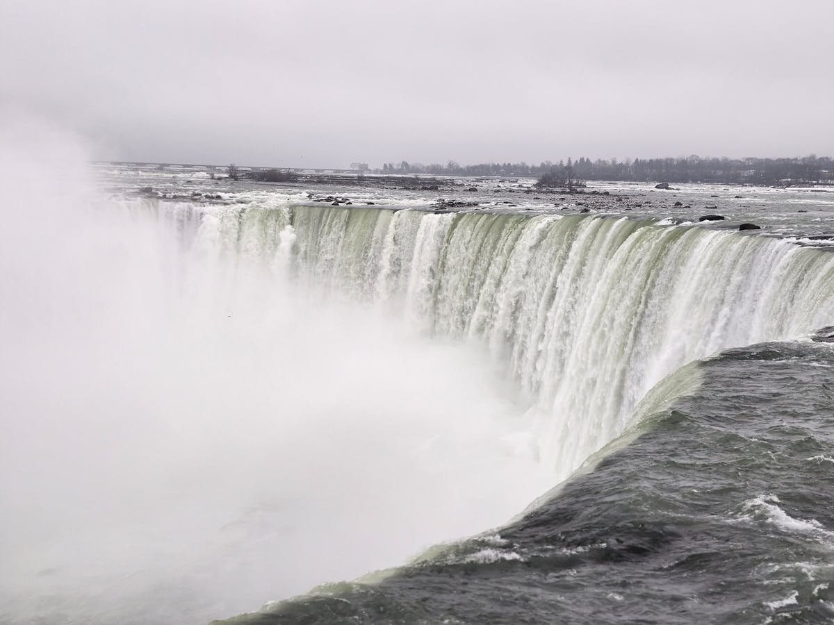 The Complete Guide to a Niagara Falls Day Trip from Toronto
